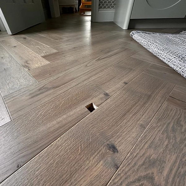 Laminate flooring 01 – Before Laminate flooring 01 - Before