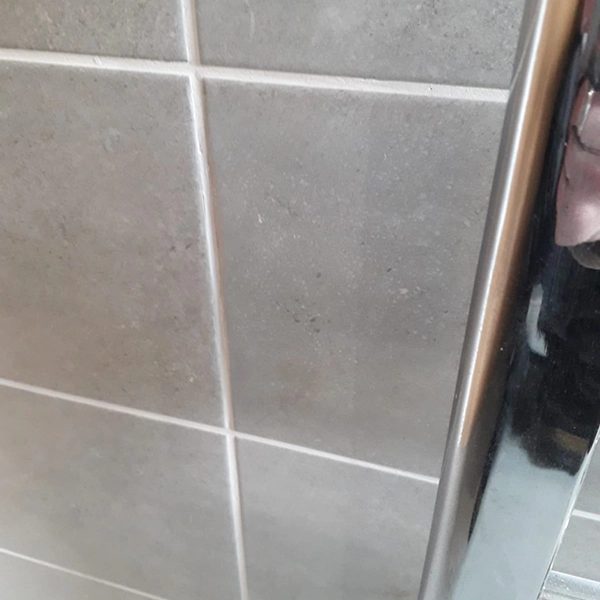 Tile repair – After Tile repair - After